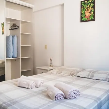 Belo Apartamento Compartilhado Beira Mar No Centro De Bc Balneario Camboriu Exterior photo