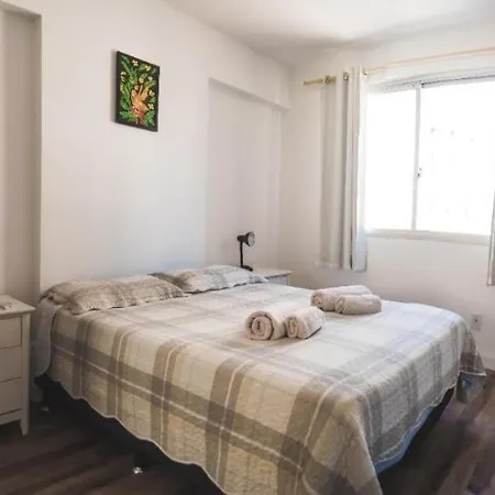 Belo Apartamento Compartilhado Beira Mar No Centro De Bc Balneario Camboriu Exterior photo