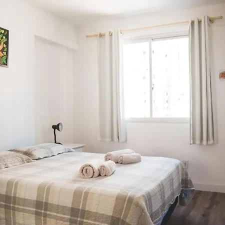 Belo Apartamento Compartilhado Beira Mar No Centro De Bc Balneario Camboriu Room photo