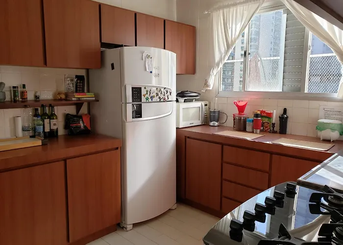 Belo Apartamento Compartilhado Beira Mar No Centro De Bc